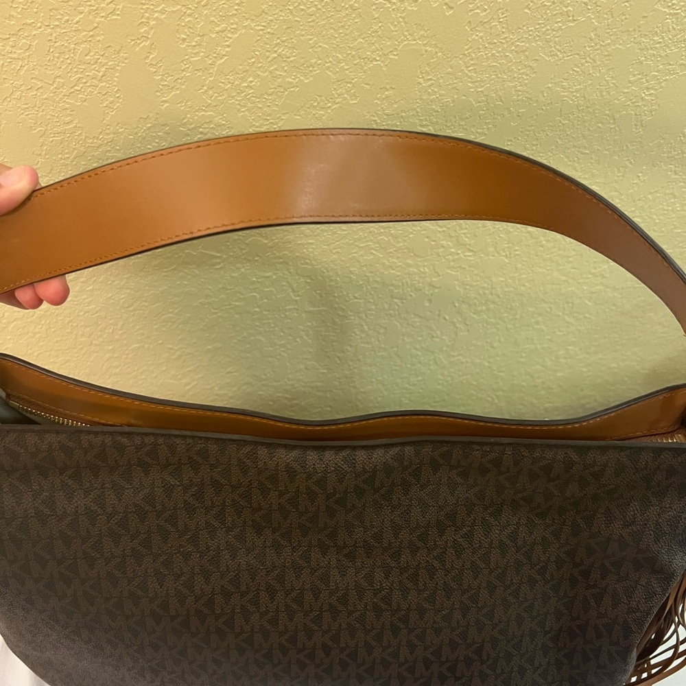 Michael Kors Brown Shoulder Bag - Picture 5 of 10